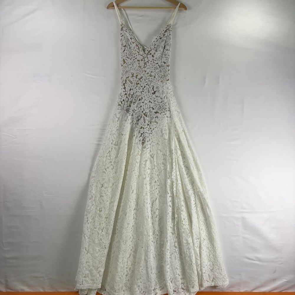 Lulu's White Lace Maxi Dress